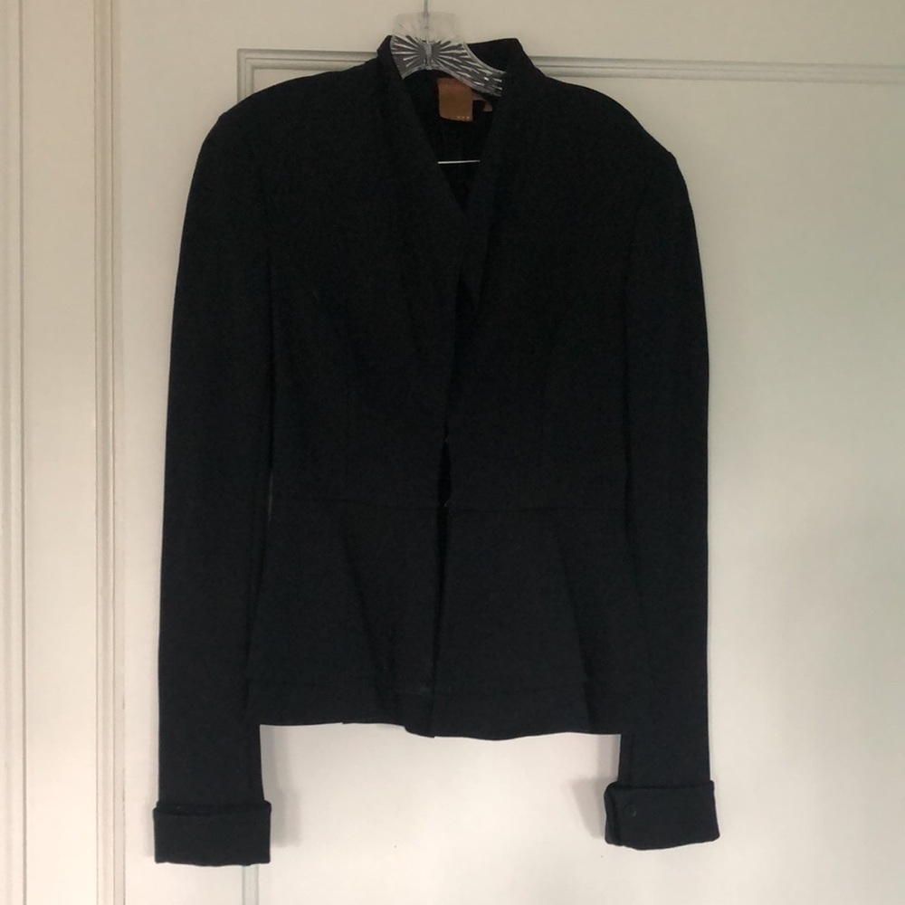 Black eye hook front closure ruffled back